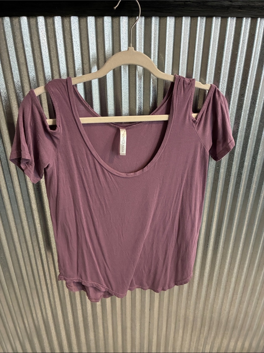 Women’s Mauve off the shoulder Scoop Neck Short Sleeve Top